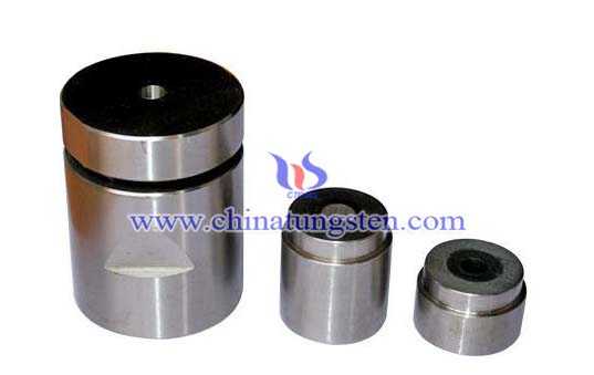 Tungsten Alloy Cylinder Extrusion Die Picture